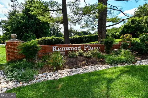 5301 Westbard Cir #419, Bethesda, MD 20816