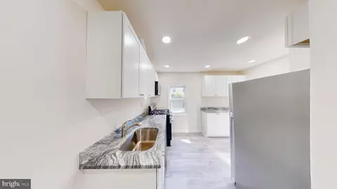 Entry Way - 11707 Dewey Rd, Silver Spring, MD 20906 photo 4 of 13