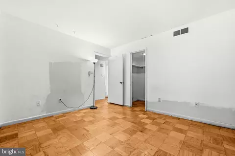 2103 Walsh View Ter #102, Silver Spring, MD 20902 photo 25