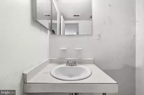 2103 Walsh View Ter #102, Silver Spring, MD 20902 photo 20
