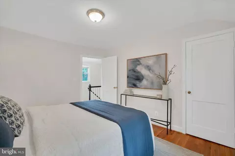 Bedroom - 1004 Dennis Ave, Silver Spring, MD 20901 photo 2 of 8