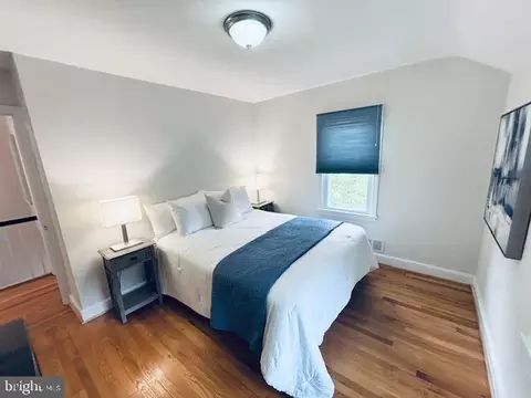 Bedroom - 1004 Dennis Ave, Silver Spring, MD 20901 photo 4 of 8