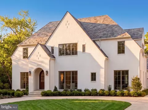 5200 Dorset Ave, Chevy Chase, MD 20815