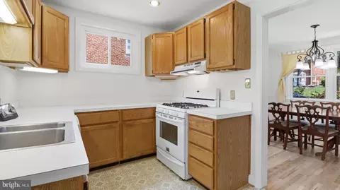 Entry Way - 11708 Galt Ave, Silver Spring, MD 20902 photo 2 of 5