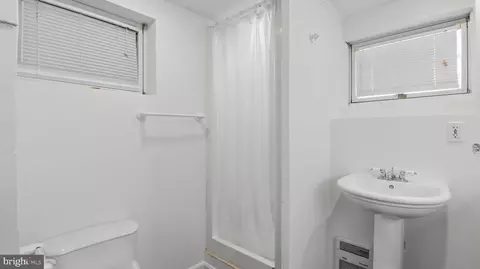 Entry Way - 11708 Galt Ave, Silver Spring, MD 20902 photo 5 of 5