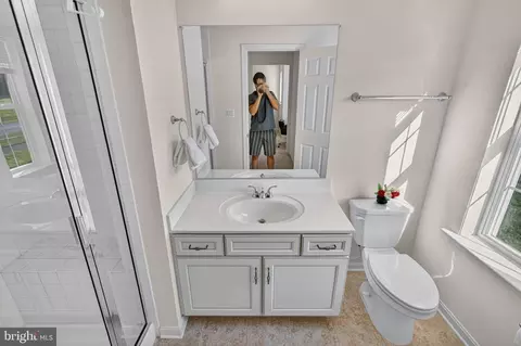 Bath - 1024 Briggs Chaney Rd, Silver Spring, MD 20905 photo 5 of 5