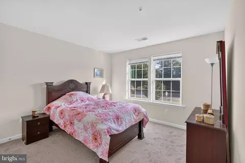Bedroom - 1024 Briggs Chaney Rd, Silver Spring, MD 20905 photo 2 of 5