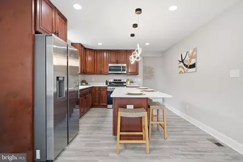Kitchen - 11716 Kingtree St, Silver Spring, MD 20902 photo 6 of 6