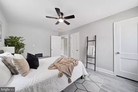 Bedroom - 11716 Kingtree St, Silver Spring, MD 20902 photo 1 of 3
