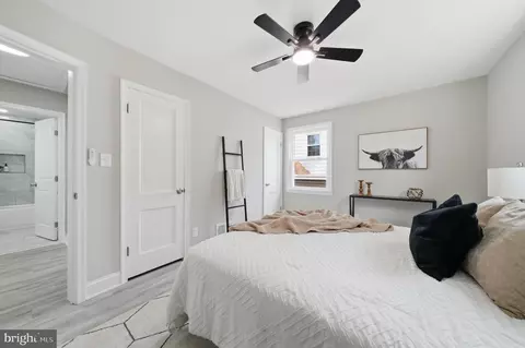 Bedroom - 11716 Kingtree St, Silver Spring, MD 20902 photo 2 of 3