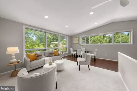 11403 Cam Ct, Kensington, MD 20895