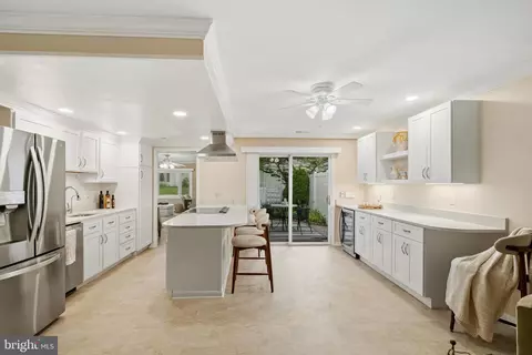 Kitchen - 14601 Deerhurst Ter, Silver Spring, MD 20906 photo 8 of 8