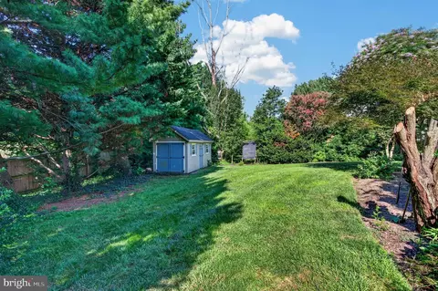 Exterior - 8 Haller Ct, Poolesville, MD 20837 photo 16 of 21