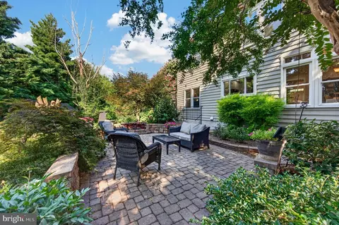 Exterior - 8 Haller Ct, Poolesville, MD 20837 photo 17 of 21