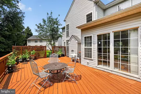 Exterior - 14209 Royal Forest Ln, Silver Spring, MD 20904 photo 2 of 4