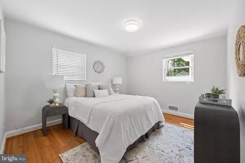 Bedroom - Undisclosed, Silver Spring, MD 20902 photo 1 of 6
