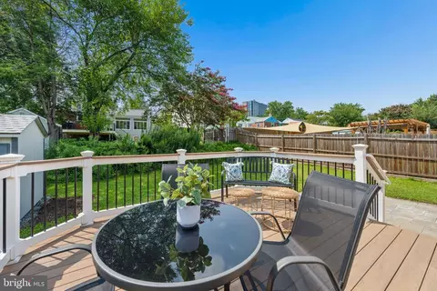 Exterior - Undisclosed, Silver Spring, MD 20902 photo 4 of 14