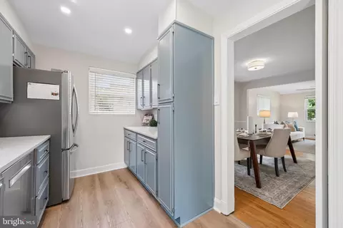 Entry Way - Undisclosed, Silver Spring, MD 20902 photo 2 of 2