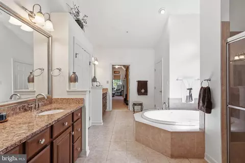 Entry Way - 1419 Atwood Rd, Silver Spring, MD 20906 photo 5 of 5