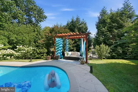 Exterior - 1419 Atwood Rd, Silver Spring, MD 20906 photo 5 of 7