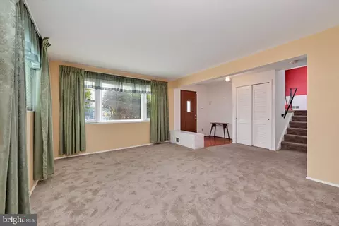 Living - 4107 Tulare Dr, Silver Spring, MD 20906 photo 3 of 5