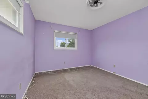 Bedroom - 4107 Tulare Dr, Silver Spring, MD 20906 photo 3 of 7