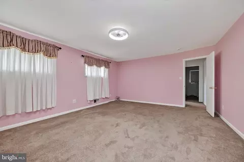 Bedroom - 4107 Tulare Dr, Silver Spring, MD 20906 photo 2 of 7