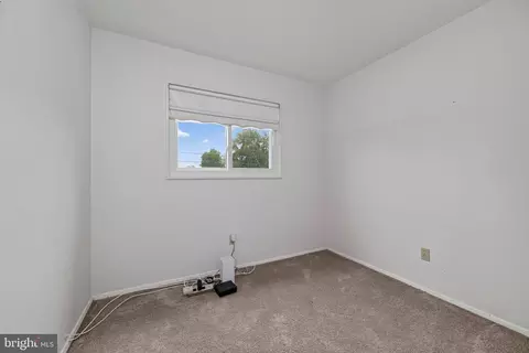 Bedroom - 4107 Tulare Dr, Silver Spring, MD 20906 photo 7 of 7