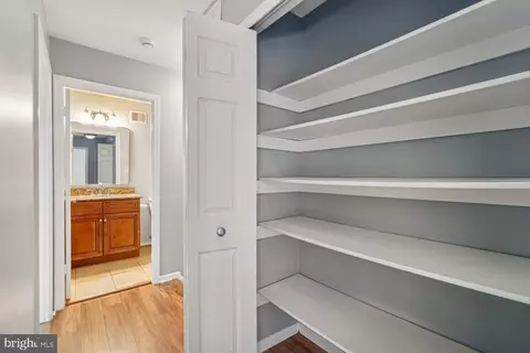 Entry Way - 3701 Capulet Ter #3701-4, Silver Spring, MD 20906 photo 4 of 5