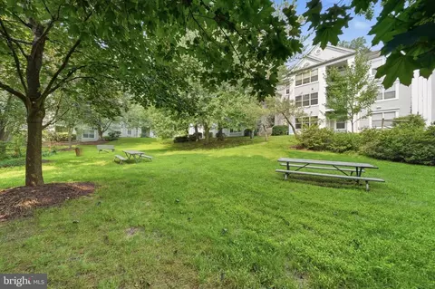 Exterior - 2610 Camelback Ln #9-19, Silver Spring, MD 20906 photo 6 of 7