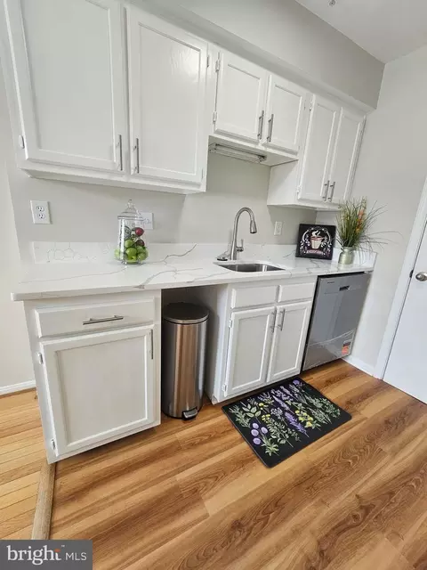 Kitchen - 14913 Cleese Ct #4AF, Silver Spring, MD 20906 photo 1 of 2