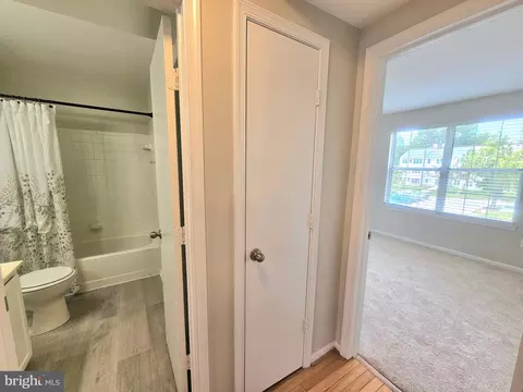 Entry Way - 14913 Cleese Ct #4AF, Silver Spring, MD 20906 photo 1 of 1