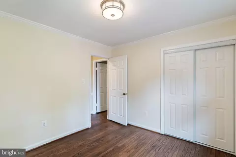 Bedroom - 15541 Baileys Ln, Silver Spring, MD 20906 photo 4 of 7