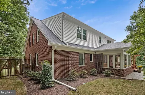 Other - 2213 Apple Tree Ln, Silver Spring, MD 20905 photo 7 of 9