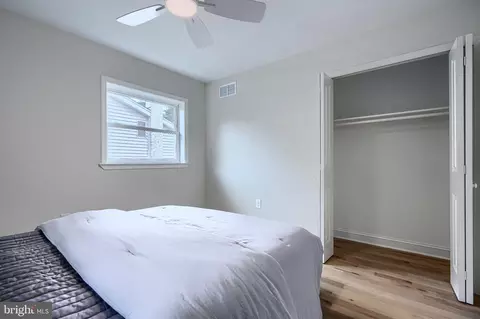 Bedroom - 11305 Mapleview Dr, Silver Spring, MD 20902 photo 4 of 7