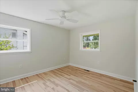 Bedroom - 11305 Mapleview Dr, Silver Spring, MD 20902 photo 3 of 3