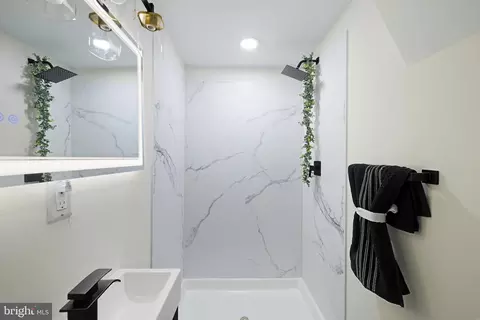 Bath - 13219 Hathaway Dr, Silver Spring, MD 20906 photo 5 of 6