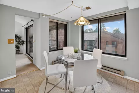 Dining - 15311 Beaverbrook Ct #90-3K, Silver Spring, MD 20906 photo 1 of 5