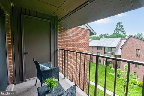Exterior - 15311 Beaverbrook Ct #90-3K, Silver Spring, MD 20906 photo 2 of 5