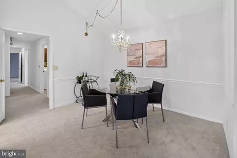 Dining - 15311 Beaverbrook Ct #90-3K, Silver Spring, MD 20906 photo 5 of 5