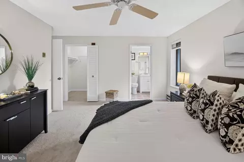 Bedroom - 15311 Beaverbrook Ct #90-3K, Silver Spring, MD 20906 photo 3 of 6