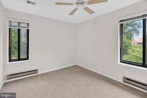 Bedroom - 15311 Beaverbrook Ct #90-3K, Silver Spring, MD 20906 photo 6 of 6