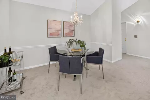 Dining - 15311 Beaverbrook Ct #90-3K, Silver Spring, MD 20906 photo 4 of 5