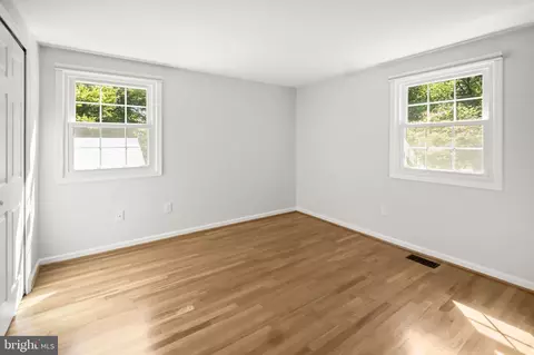 Bedroom - 2801 Village Ln, Silver Spring, MD 20906 photo 8 of 9