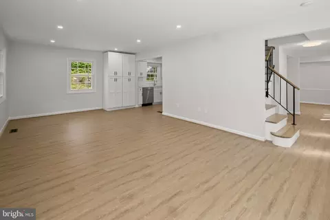Living - 2801 Village Ln, Silver Spring, MD 20906 photo 5 of 12