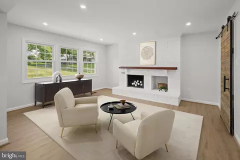 Living - 2801 Village Ln, Silver Spring, MD 20906 photo 8 of 12