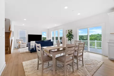 Dining - 22443 Sculpin Brook Rd, Boyds, MD 20841 photo 3 of 3
