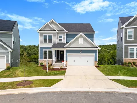 Exterior - 22443 Sculpin Brook Rd, Boyds, MD 20841 photo 14 of 15