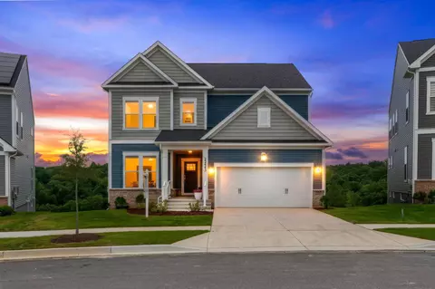 Exterior - 22443 Sculpin Brook Rd, Boyds, MD 20841 photo 2 of 15