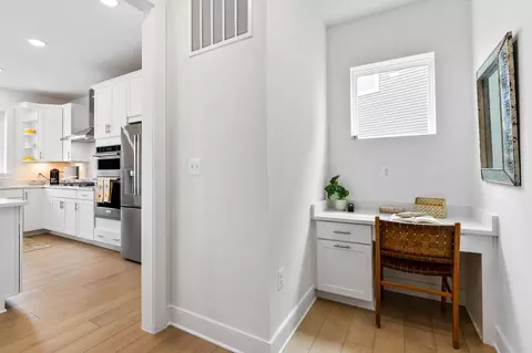 Entry Way - 22443 Sculpin Brook Rd, Boyds, MD 20841 photo 6 of 11